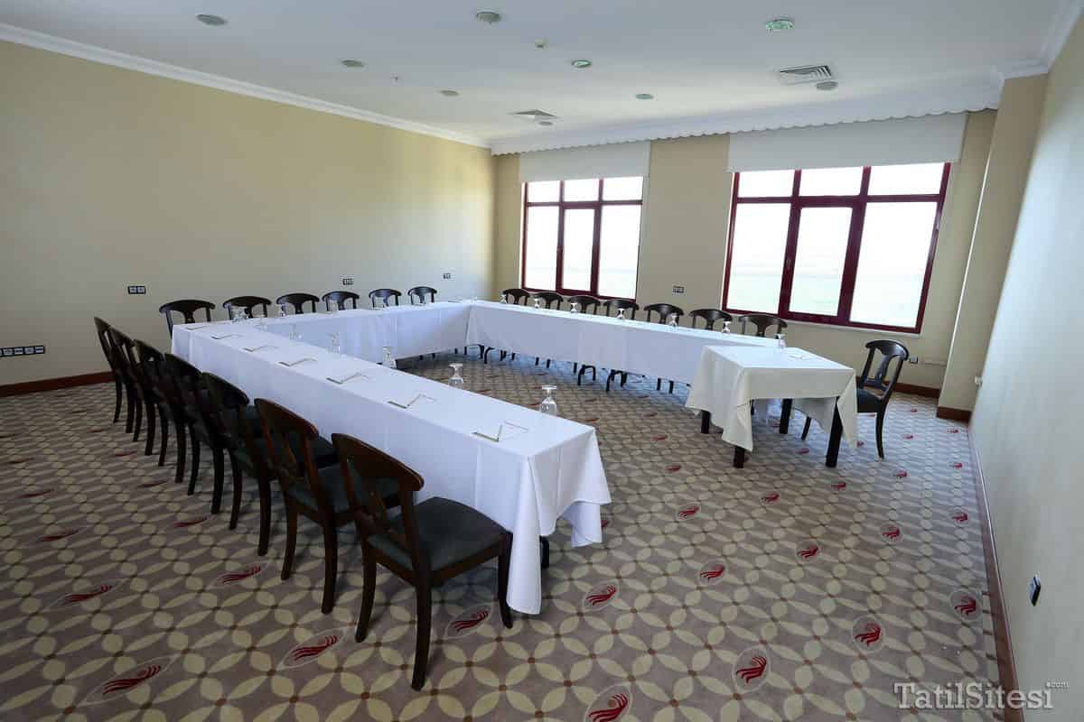 Eser Diamond Hotel & Convention Center